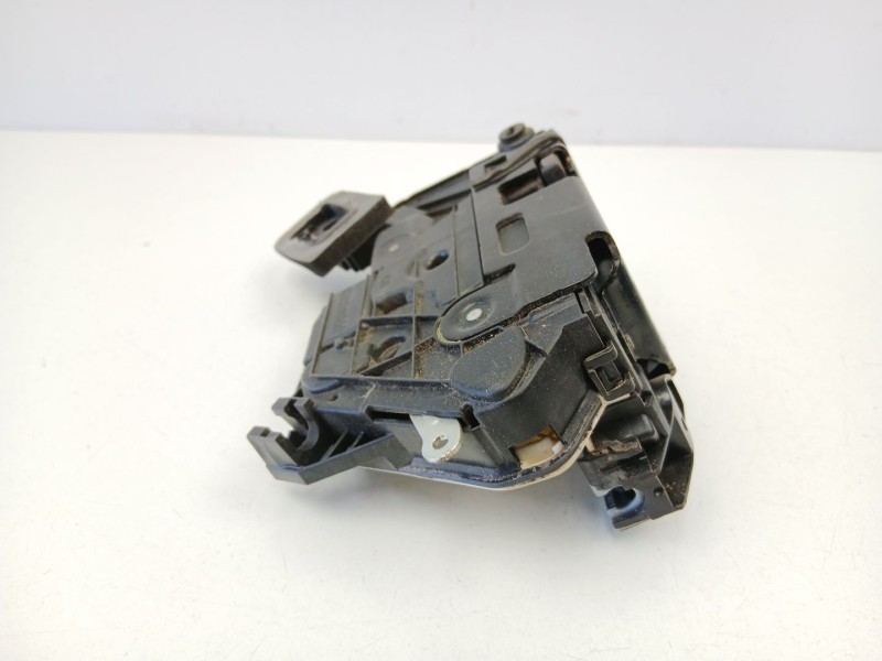 Recambio de cerradura puerta trasera derecha para skoda yeti (5l) 2.0 tdi 4x4 referencia OEM IAM 5K4839016  