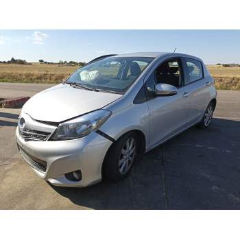 TOYOTA YARIS (_P13_)