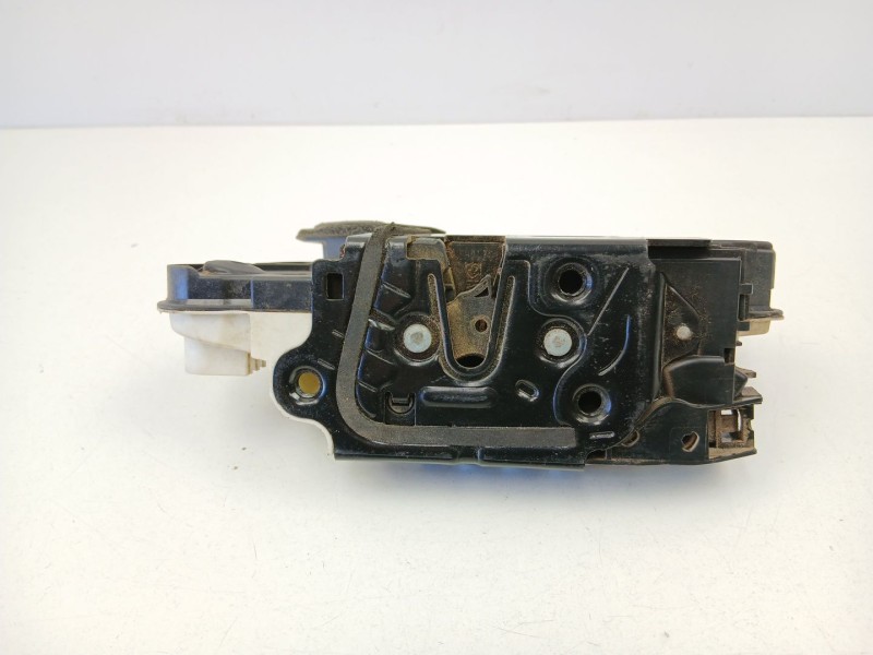 Recambio de cerradura puerta delantera izquierda para skoda yeti (5l) 2.0 tdi 4x4 referencia OEM IAM 5K1837015  