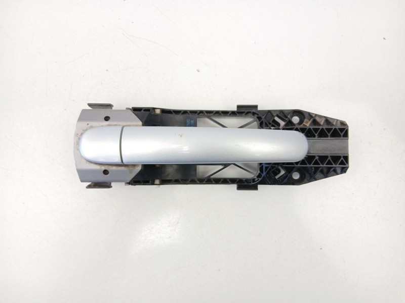 Recambio de manilla trasera derecha para skoda yeti (5l) 2.0 tdi 4x4 referencia OEM IAM 3T0837885D  