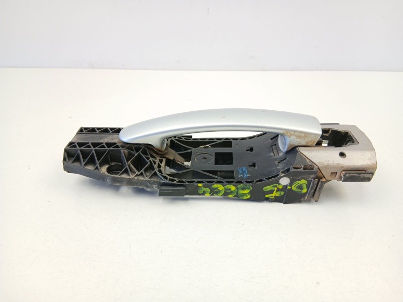 Recambio de manilla delantera izquierda para skoda yeti (5l) 2.0 tdi 4x4 referencia OEM IAM 5N0837885H  