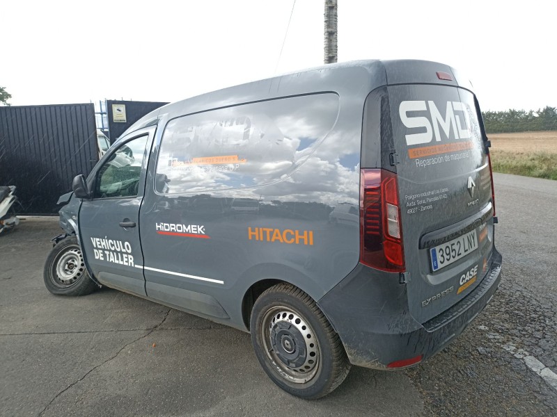 Recambio de carroceria para renault express furgoneta/monovolumen 1.5 blue dci 75 (f6aa) referencia OEM IAM   