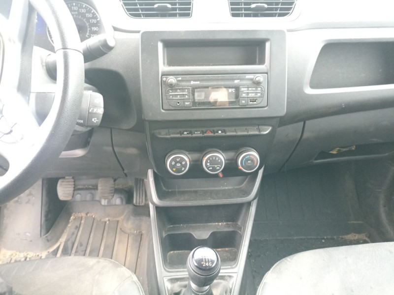 Recambio de carroceria para renault express furgoneta/monovolumen 1.5 blue dci 75 (f6aa) referencia OEM IAM   