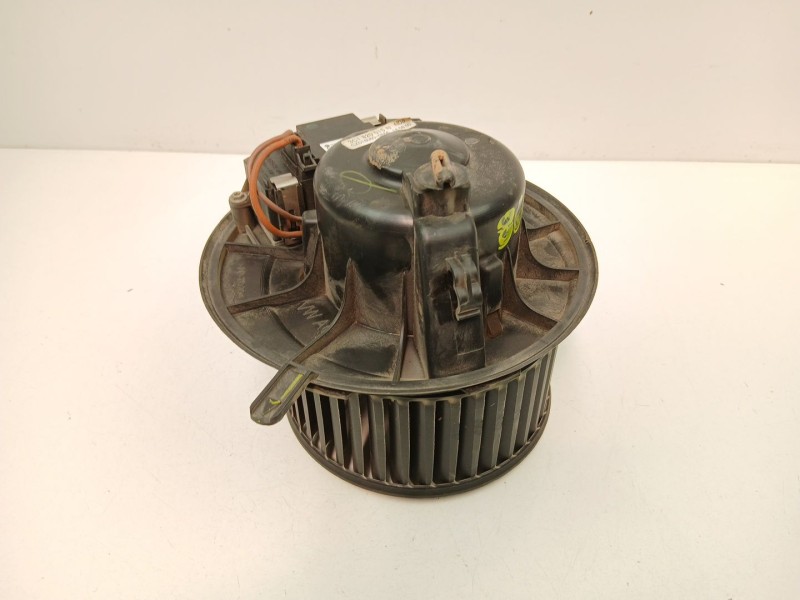 Recambio de motor calefaccion para skoda yeti (5l) 2.0 tdi 4x4 referencia OEM IAM 3C1820015N  