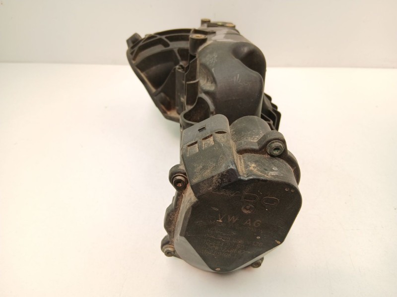 Recambio de colector admision para skoda yeti (5l) 2.0 tdi 4x4 referencia OEM IAM 03L129711AG  