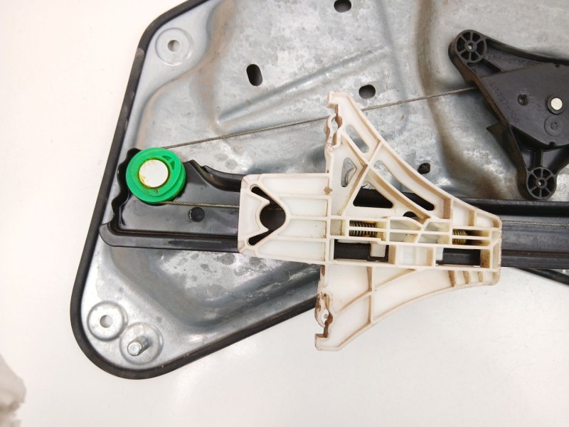 Recambio de elevalunas trasero derecho para skoda yeti (5l) 2.0 tdi 4x4 referencia OEM IAM 5L0839402  