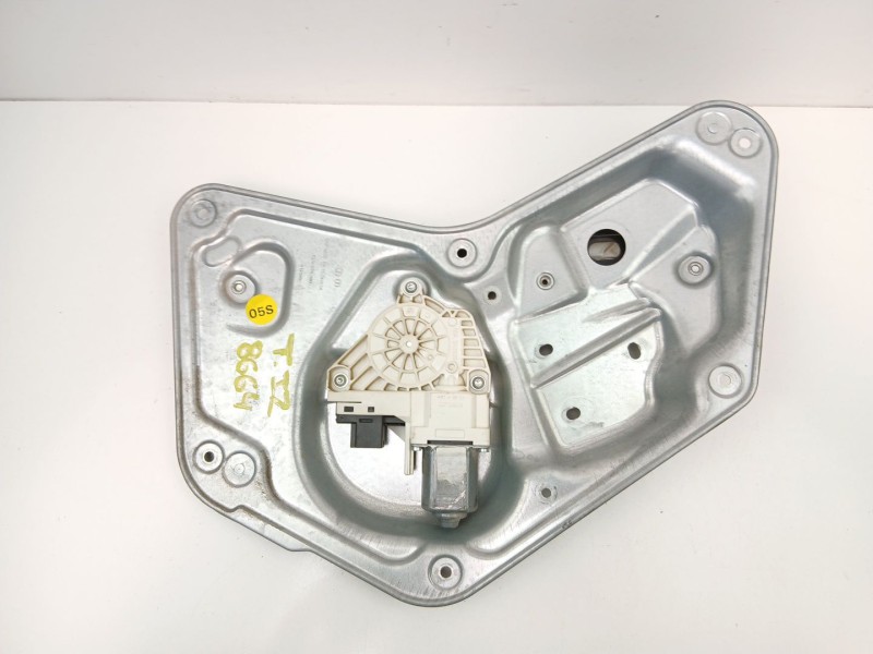 Recambio de elevalunas trasero izquierdo para skoda yeti (5l) 2.0 tdi 4x4 referencia OEM IAM 5L0839401  