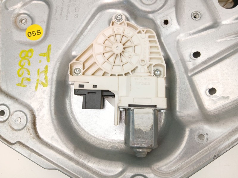 Recambio de elevalunas trasero izquierdo para skoda yeti (5l) 2.0 tdi 4x4 referencia OEM IAM 5L0839401  