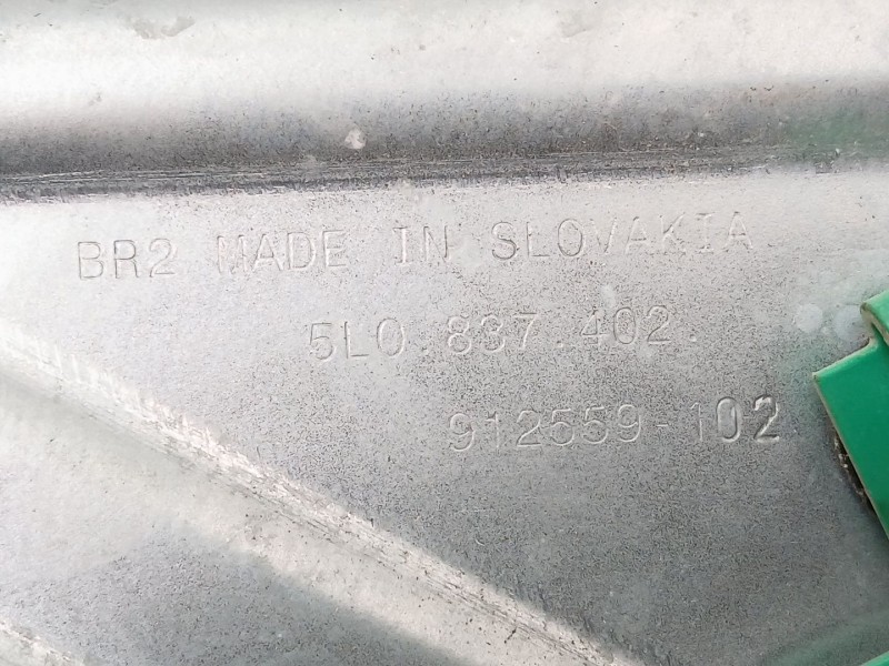 Recambio de elevalunas delantero derecho para skoda yeti (5l) 2.0 tdi 4x4 referencia OEM IAM 5L0837402  