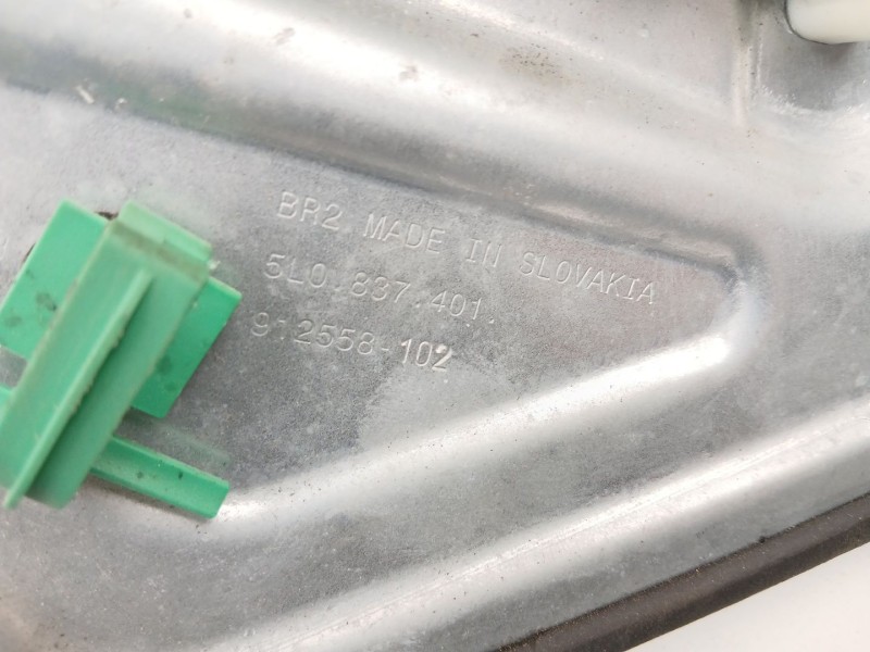 Recambio de elevalunas delantero izquierdo para skoda yeti (5l) 2.0 tdi 4x4 referencia OEM IAM 5L0837401  