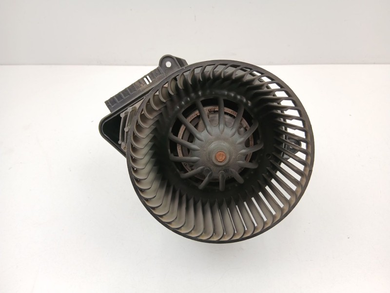 Recambio de motor calefaccion para citroën saxo (s0, s1) 1.4 vts referencia OEM IAM 6441G6  