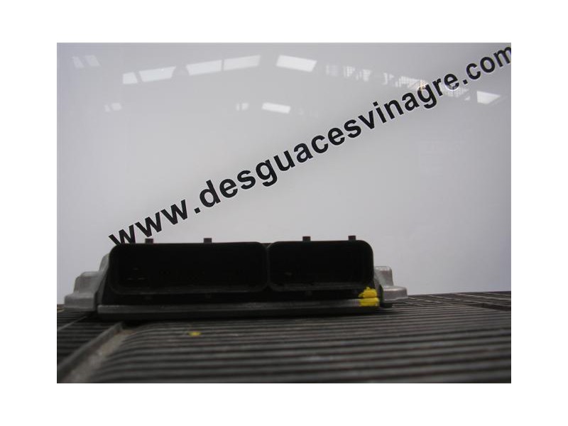 Recambio de centralita : opel vectra : 2.0 td ( x20dth ) [1999] para opel vectra 2.0 td ( x20dth ) referencia OEM IAM 0-281-001-