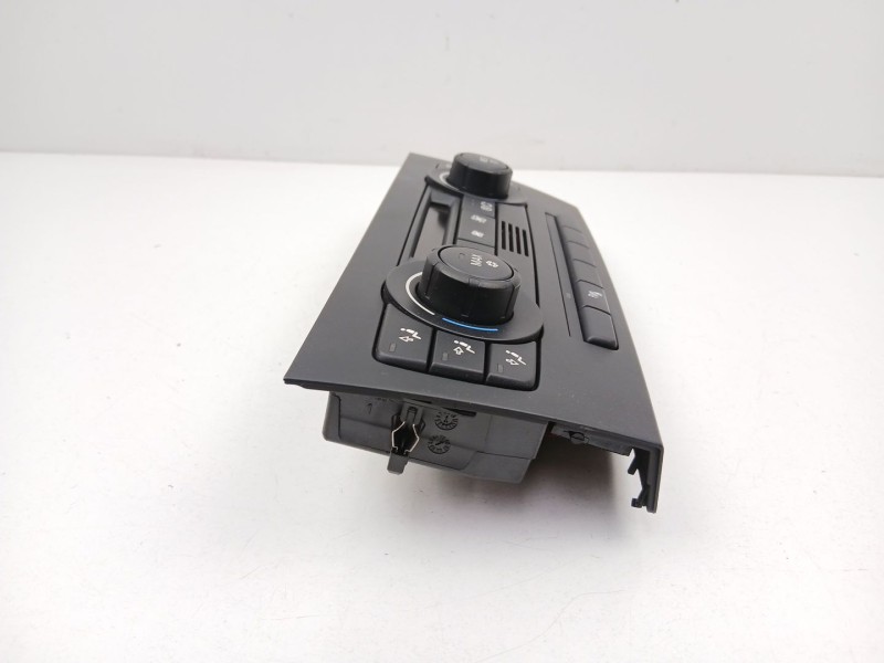Recambio de mandos calefaccion aire para bmw 3 (e90) 320 i referencia OEM IAM 64119117136  