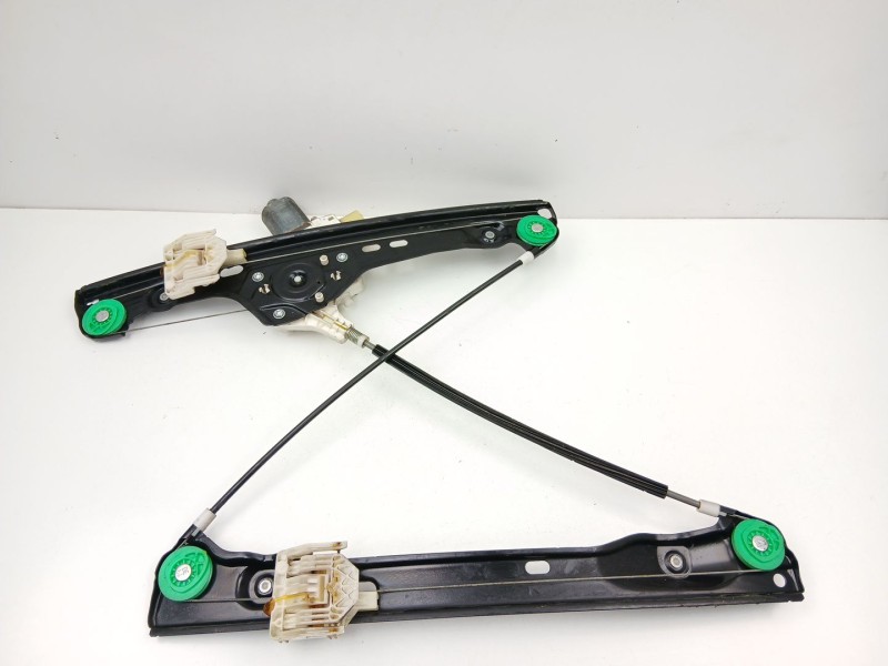 Recambio de elevalunas delantero izquierdo para bmw 3 (e90) 320 i referencia OEM IAM 51337140587  