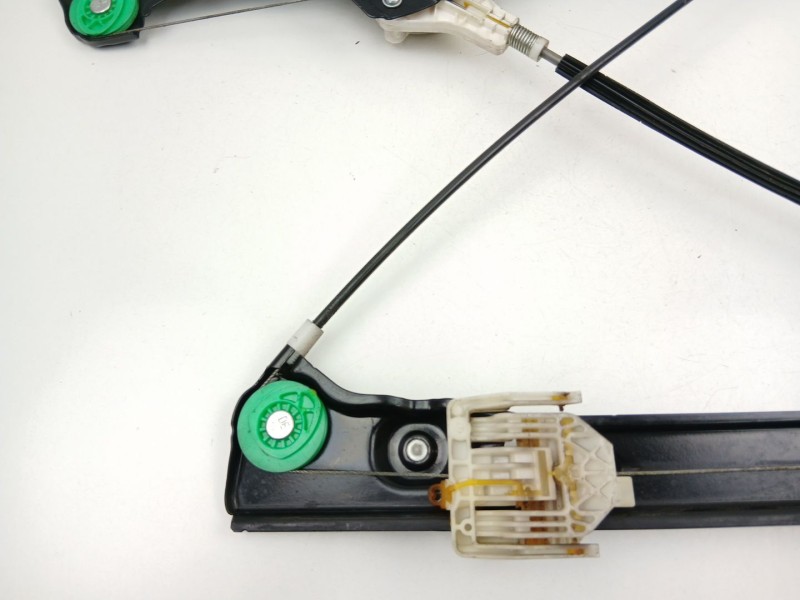 Recambio de elevalunas delantero izquierdo para bmw 3 (e90) 320 i referencia OEM IAM 51337140587  