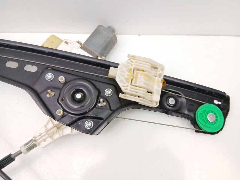 Recambio de elevalunas delantero derecho para bmw 3 (e90) 320 i referencia OEM IAM 51337140588  