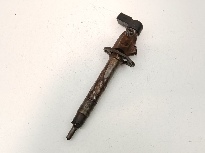 Recambio de inyector para land rover discovery iii (l319) 2.7 td 4x4 referencia OEM IAM 7H2Q9K546CB  