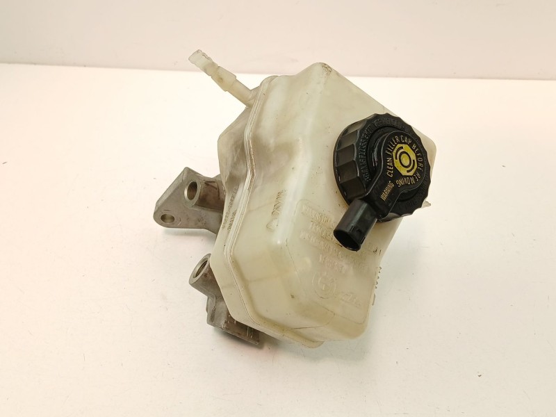 Recambio de bomba de freno para bmw 3 (e90) 320 i referencia OEM IAM 34336785662  