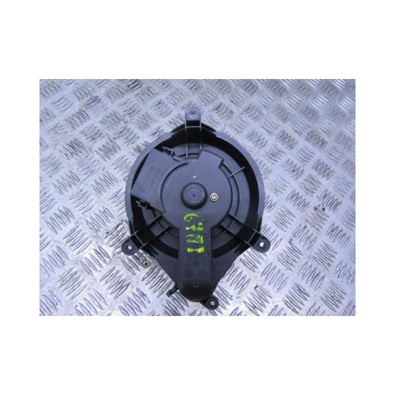 Recambio de motor calefaccion : renault laguna : 1.9 d (97,89cv) [1998] para renault laguna 1.9 d referencia OEM IAM 2387901  