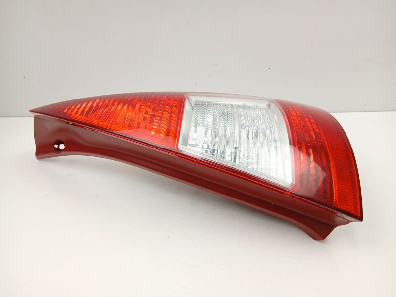 Recambio de piloto trasero derecho para citroën c3 i (fc_, fn_) 1.4 hdi referencia OEM IAM 6351X5  