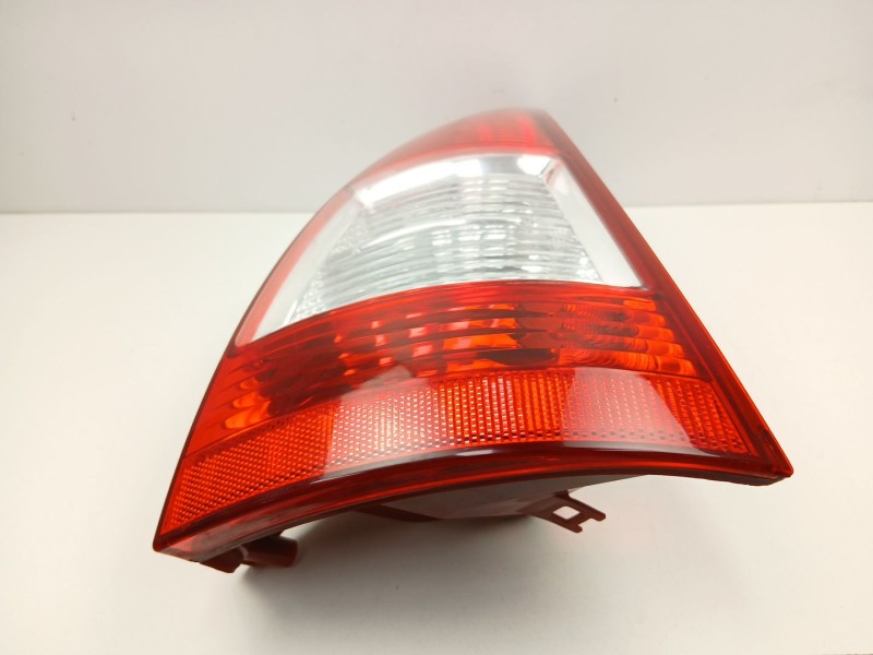 Recambio de piloto trasero derecho para citroën c3 i (fc_, fn_) 1.4 hdi referencia OEM IAM 6351X5  