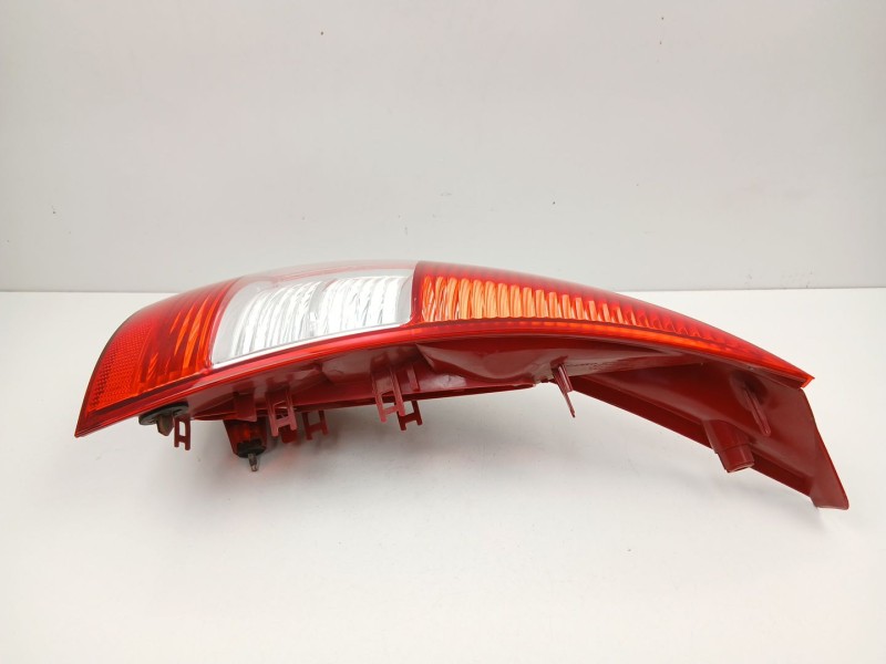 Recambio de piloto trasero derecho para citroën c3 i (fc_, fn_) 1.4 hdi referencia OEM IAM 6351X5  