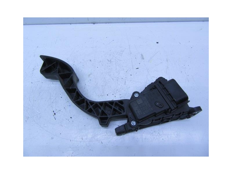 Recambio de potenciómetro aceleración : volvo s40 : 1.6 td [2007] para volvo s40 1.6 td referencia OEM IAM 4M51-9F836-AH  