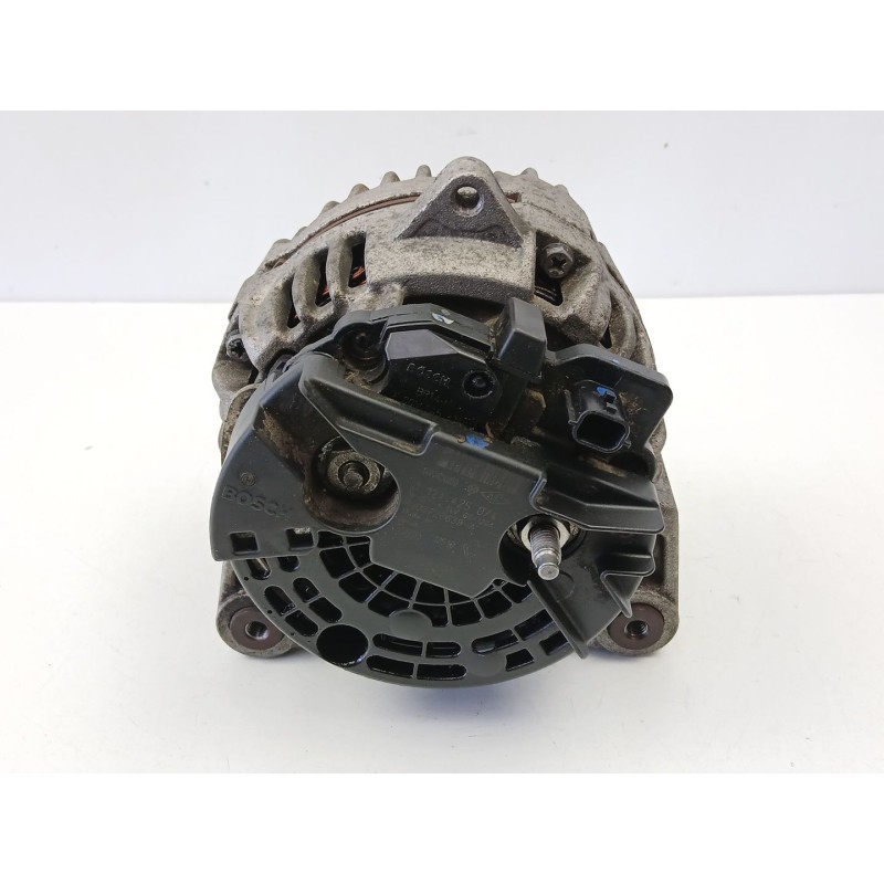 Recambio de alternador para renault scénic ii (jm0/1_) 2.0 dci (jm1k) referencia OEM IAM 8200726639 0124425074 