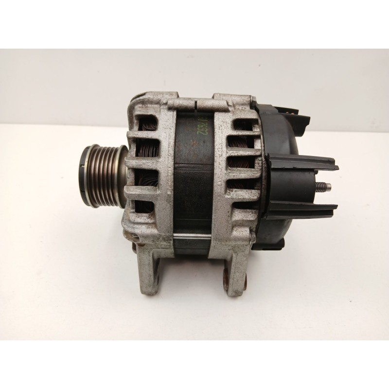 Recambio de alternador para renault express furgoneta/monovolumen 1.5 blue dci 75 (f6aa) referencia OEM IAM 231009392R  