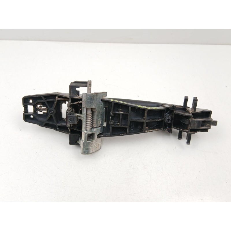 Recambio de manilla trasera derecha para land rover discovery iii (l319) 2.7 td 4x4 referencia OEM IAM FPH500350  