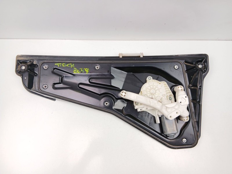 Recambio de elevalunas trasero derecho para land rover discovery iii (l319) 2.7 td 4x4 referencia OEM IAM CVH500120  