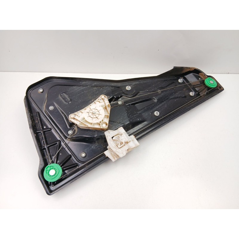 Recambio de elevalunas trasero izquierdo para land rover discovery iii (l319) 2.7 td 4x4 referencia OEM IAM CVH500130  