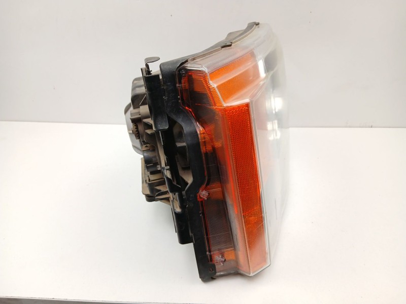Recambio de faro derecho para land rover discovery iii (l319) 2.7 td 4x4 referencia OEM IAM XBC500402  