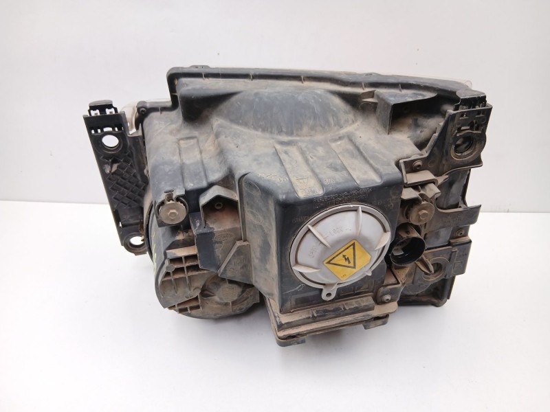 Recambio de faro derecho para land rover discovery iii (l319) 2.7 td 4x4 referencia OEM IAM XBC500402  