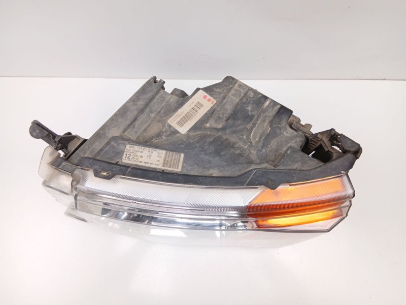 Recambio de faro izquierdo para land rover discovery iii (l319) 2.7 td 4x4 referencia OEM IAM XBC500412 5H2213W030KA 