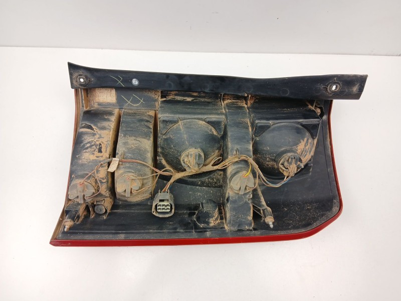 Recambio de piloto trasero izquierdo para land rover discovery iii (l319) 2.7 td 4x4 referencia OEM IAM XFB000573  