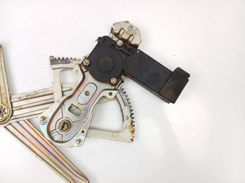 Recambio de elevalunas delantero derecho para peugeot 205 i (741a/c) 1.7 diesel referencia OEM IAM 922270  