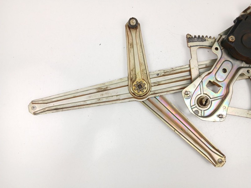 Recambio de elevalunas delantero derecho para peugeot 205 i (741a/c) 1.7 diesel referencia OEM IAM 922270  