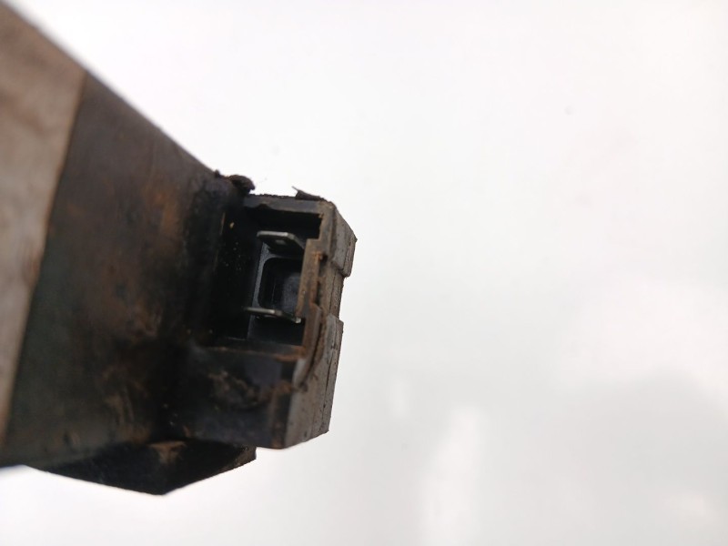 Recambio de elevalunas delantero derecho para peugeot 205 i (741a/c) 1.7 diesel referencia OEM IAM 922270  