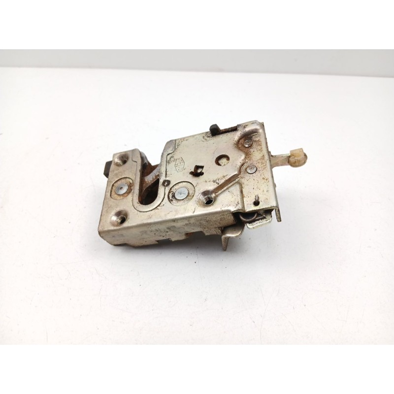 Recambio de cerradura puerta trasera derecha para peugeot 205 i (741a/c) 1.7 diesel referencia OEM IAM 913836  