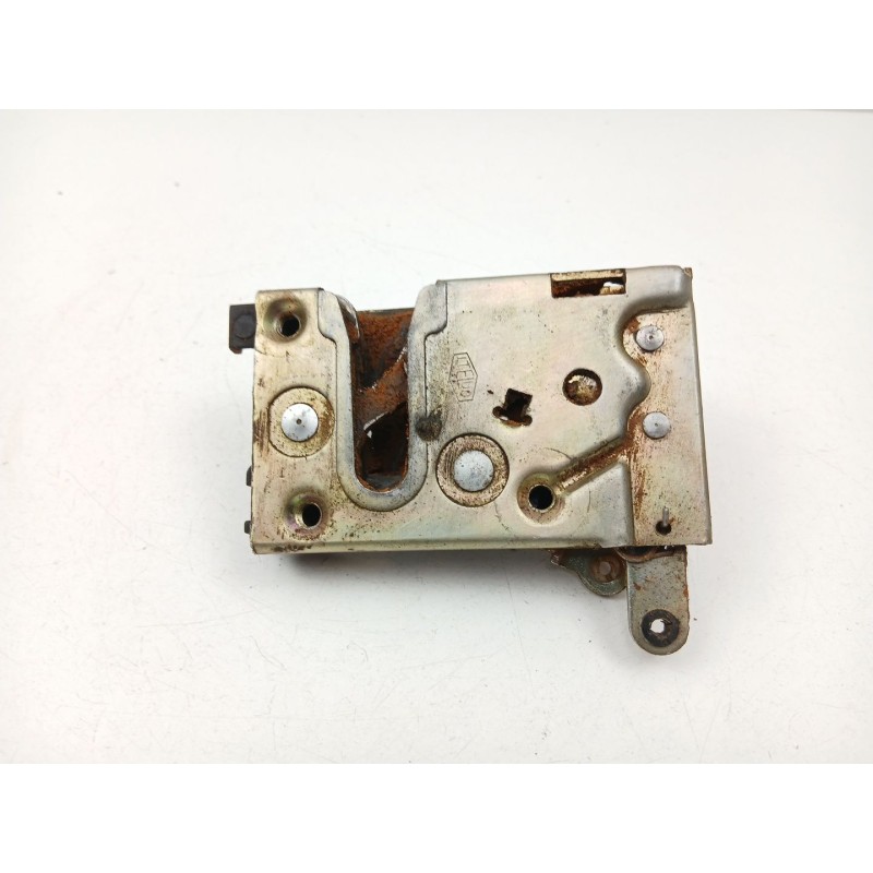 Recambio de cerradura puerta delantera derecha para peugeot 205 i (741a/c) 1.7 diesel referencia OEM IAM 9136A1  