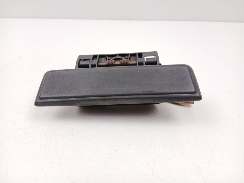 Recambio de manilla trasera izquierda para peugeot 205 i (741a/c) 1.7 diesel referencia OEM IAM 910175  