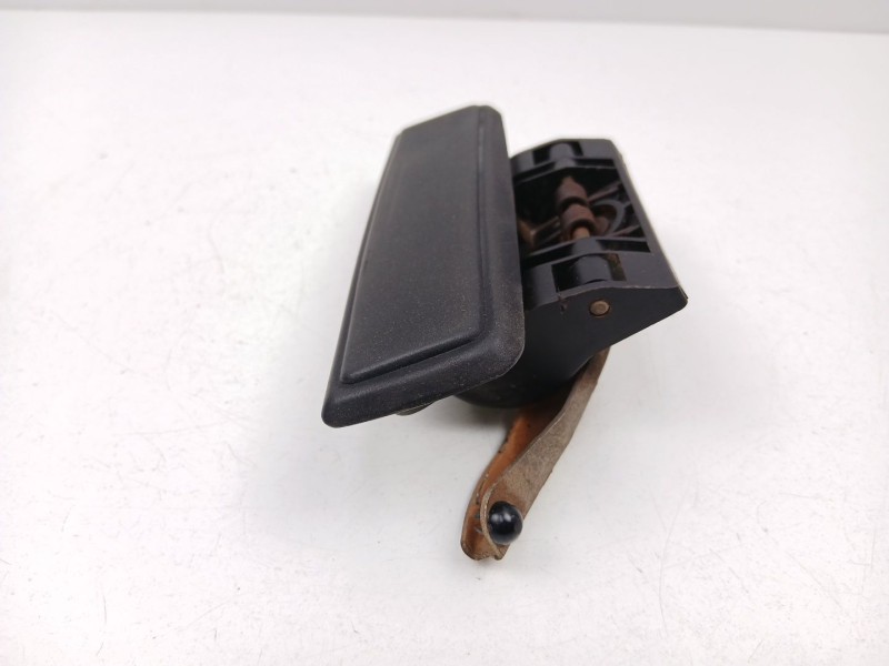 Recambio de manilla trasera izquierda para peugeot 205 i (741a/c) 1.7 diesel referencia OEM IAM 910175  