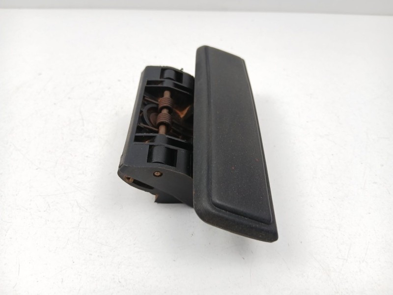 Recambio de manilla trasera izquierda para peugeot 205 i (741a/c) 1.7 diesel referencia OEM IAM 910175  