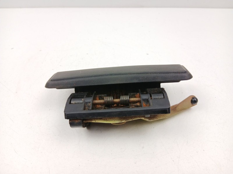 Recambio de manilla trasera derecha para peugeot 205 i (741a/c) 1.7 diesel referencia OEM IAM 910176  