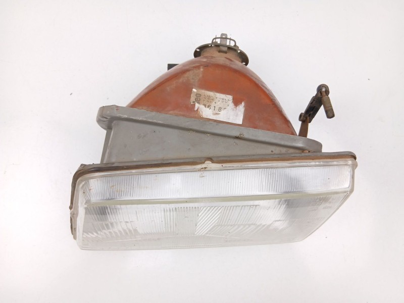 Recambio de faro izquierdo para peugeot 205 i (741a/c) 1.7 diesel referencia OEM IAM 6204A4  