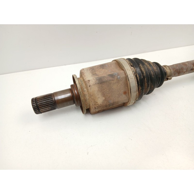 Recambio de transmision delantera izquierda para land rover discovery iii (l319) 2.7 td 4x4 referencia OEM IAM TDB500090  