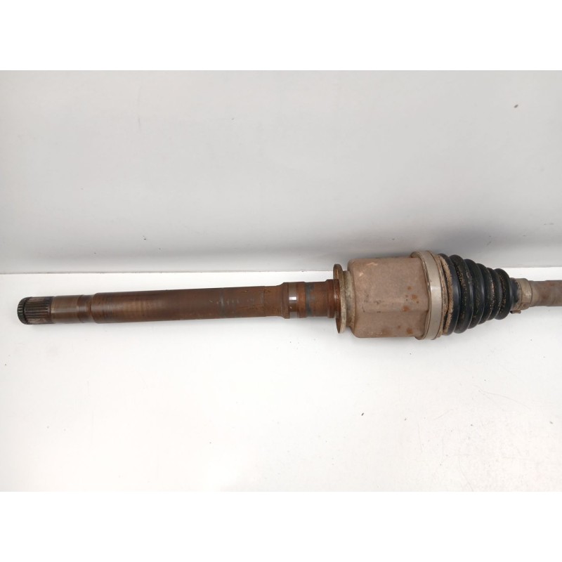 Recambio de transmision delantera derecha para land rover discovery iii (l319) 2.7 td 4x4 referencia OEM IAM TDB500080  