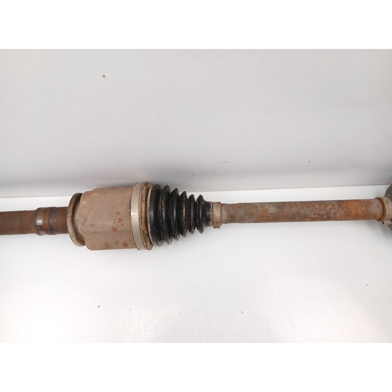 Recambio de transmision delantera derecha para land rover discovery iii (l319) 2.7 td 4x4 referencia OEM IAM TDB500080  