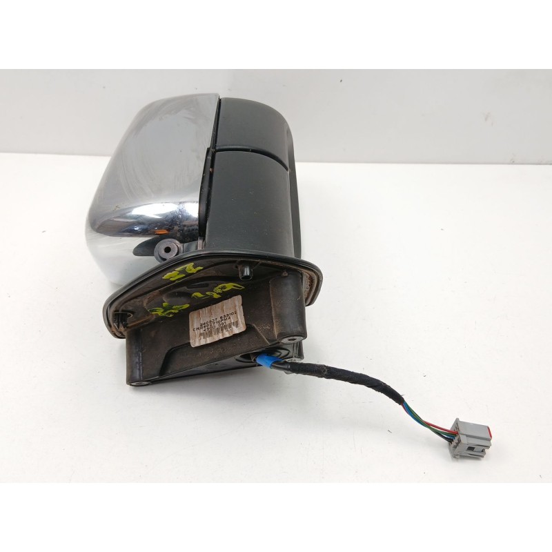 Recambio de retrovisor izquierdo para land rover discovery iii (l319) 2.7 td 4x4 referencia OEM IAM CRB502710PMA  